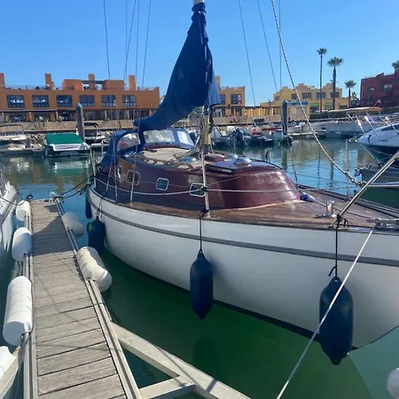 Bateau-hôtel Bily Boat Da Rocha *